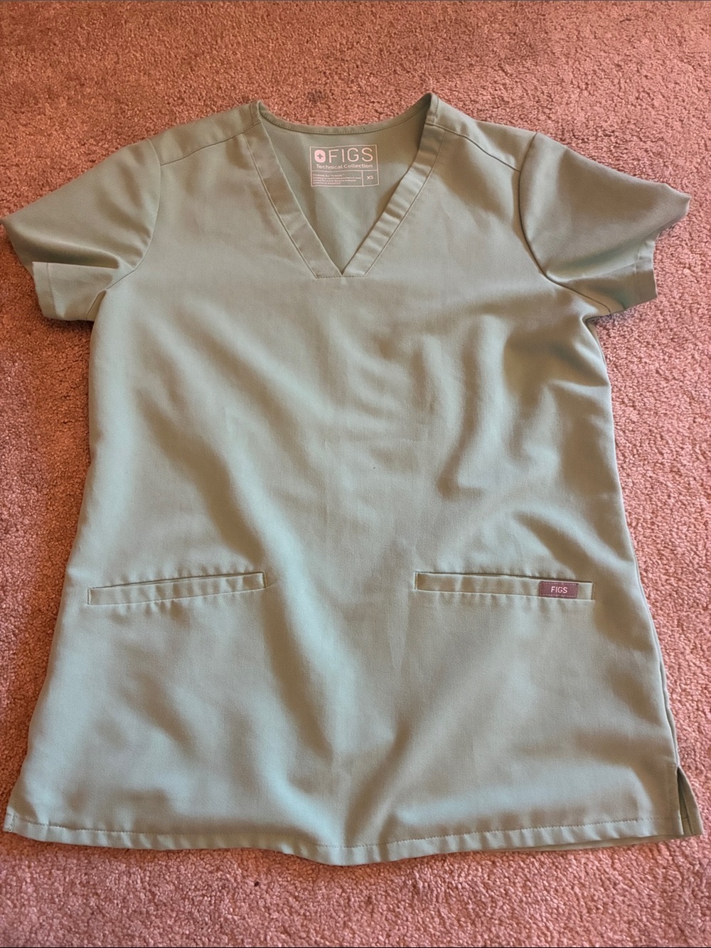FIGS Women Casma Three-Pocket V-Neck Scrub Top Sage Moss Green Size XS